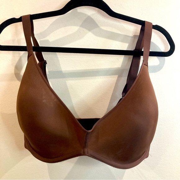SKIMS  Sz 36DDDD Underwire Adjustable Straps Non Padded Side Support Bra - Picture 1 of 11